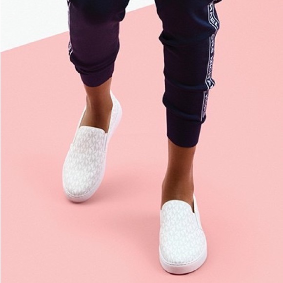 Keaton Logo Slip-On Sneaker - Picture 2 of 7